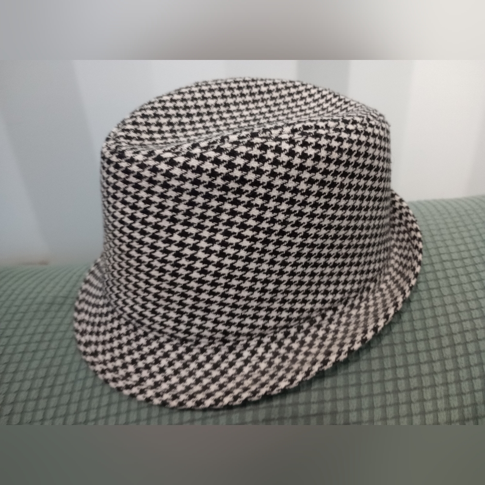 Houndstooth fedora hat black and white one size